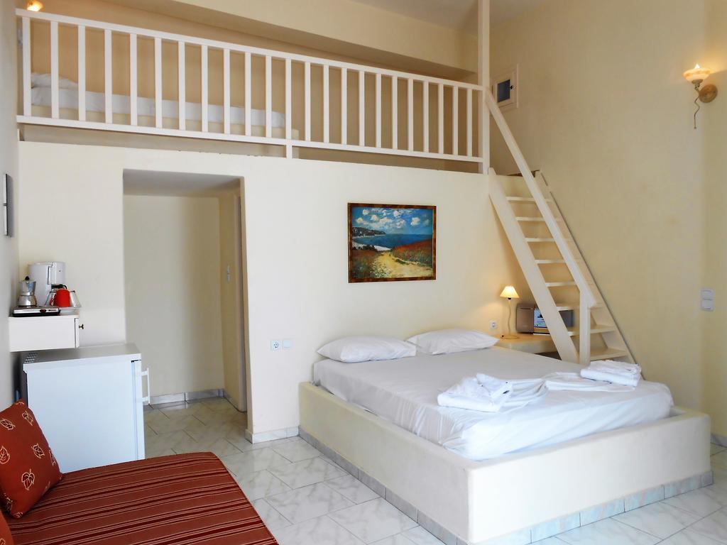 Livanios Studios Adamantas  Ngoại thất bức ảnh